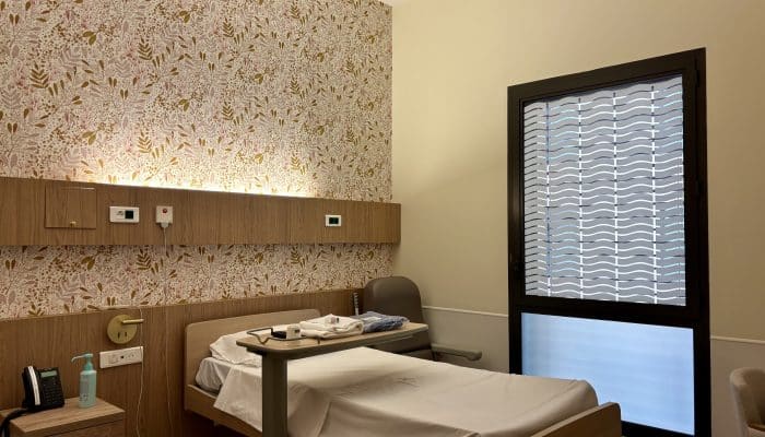 Photo lit de chambre de repos de la clinique Polyclinique Saint-Roch