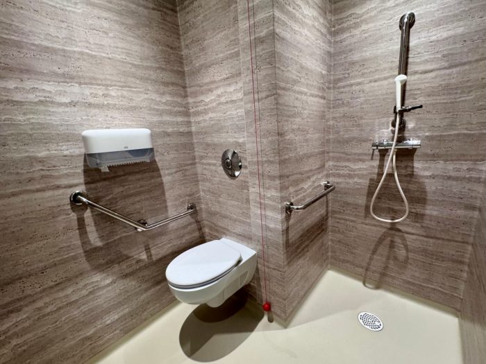 Photo salle de bain de chambre de repos de la clinique Polyclinique Saint-Roch